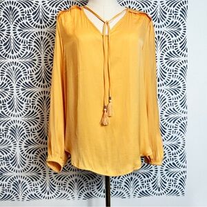 T Tahari Smocked Shoulder Bohemian Persian Orange Satin Feel Long Sleeve Blouse